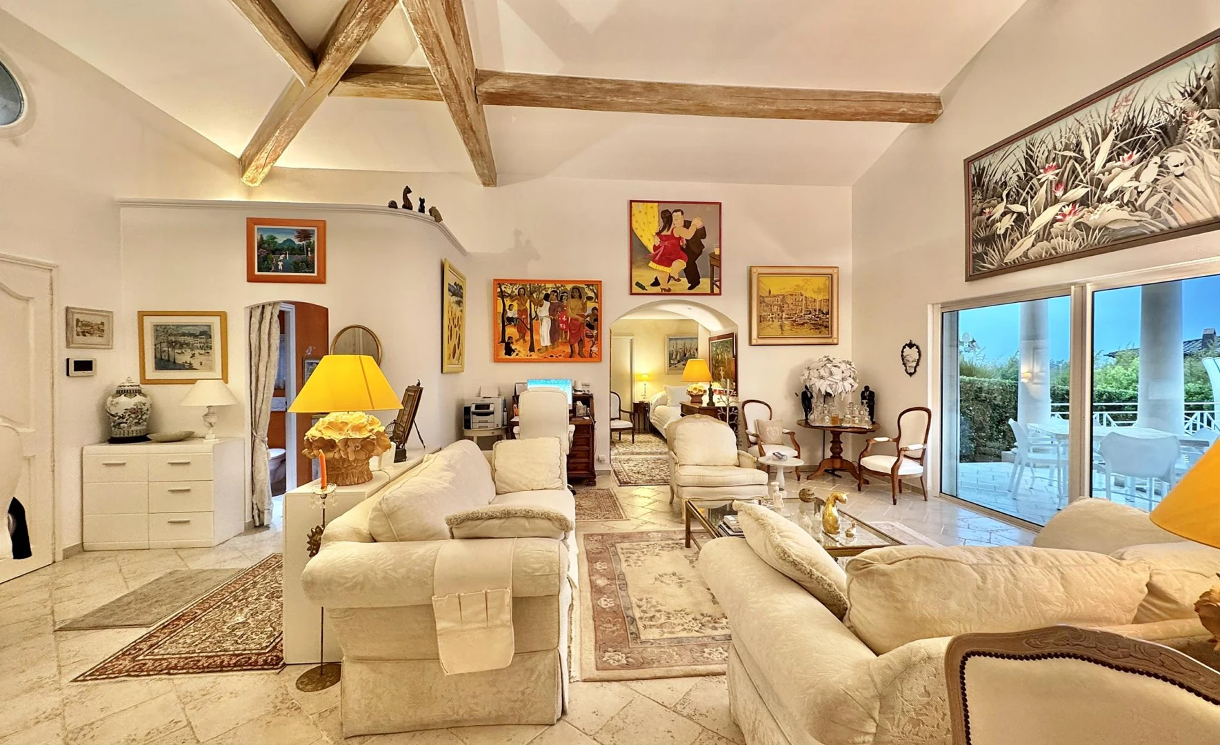 Magnificent Detached Villa Offering Approximately 300 m² of Living Space in Grimaud - Property photo 6