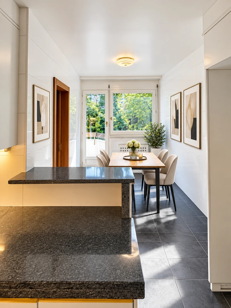 Elegant and spacious flat in Conches - Property photo 6